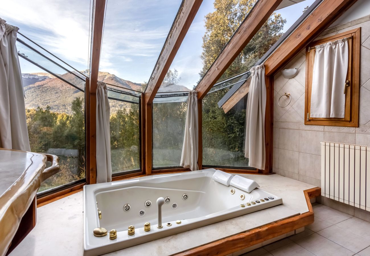 Casa en Villa La Angostura - Ciprés | Casa con Vista a la Montaña