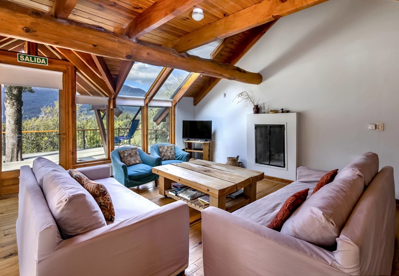 Casa en Villa La Angostura - Ciprés | Casa con Vista a la Montaña