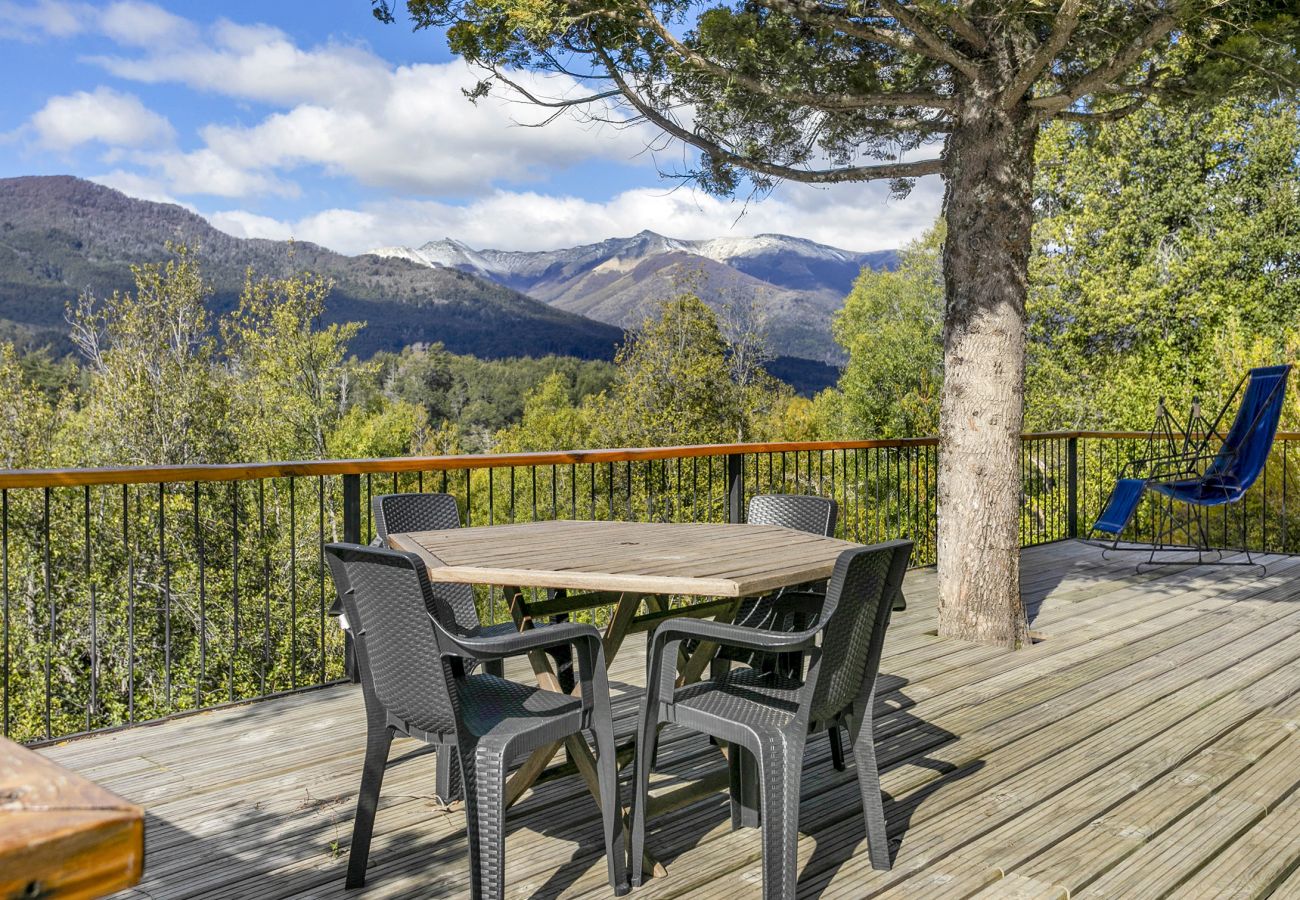 Casa en Villa La Angostura - Ciprés | Casa con Vista a la Montaña