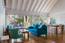 Casa en Villa La Angostura - El Granero | Casa Minimalista