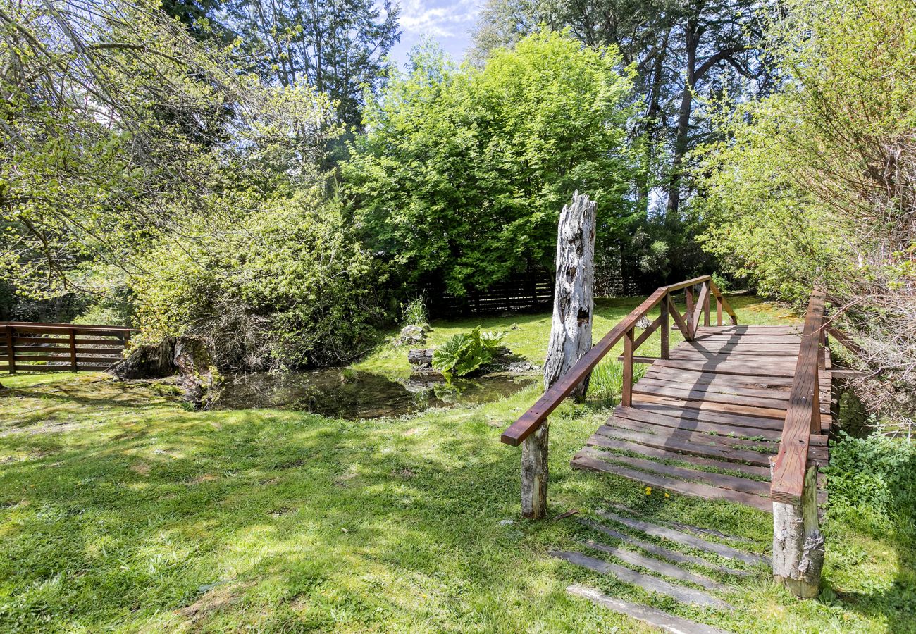 Casa en Villa La Angostura - Costa de Río | Casa con Pileta y Parque