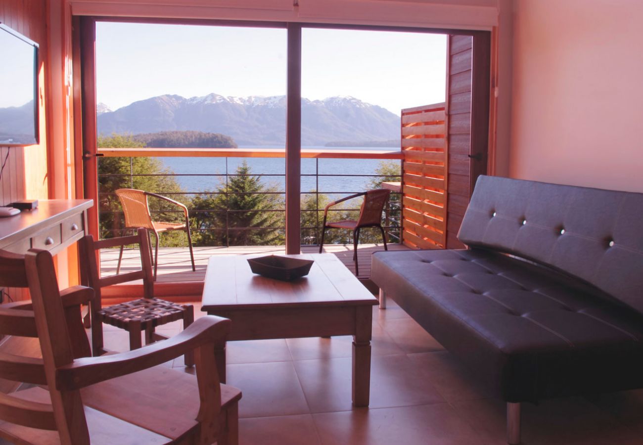 Salon vista al lago BOG Atardeceres del Lago 1 Villa La Angostura