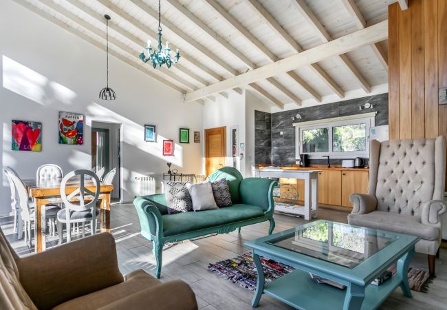 Casa en Villa La Angostura - BOG Nórdica 3 - Casa con vista a la montaña