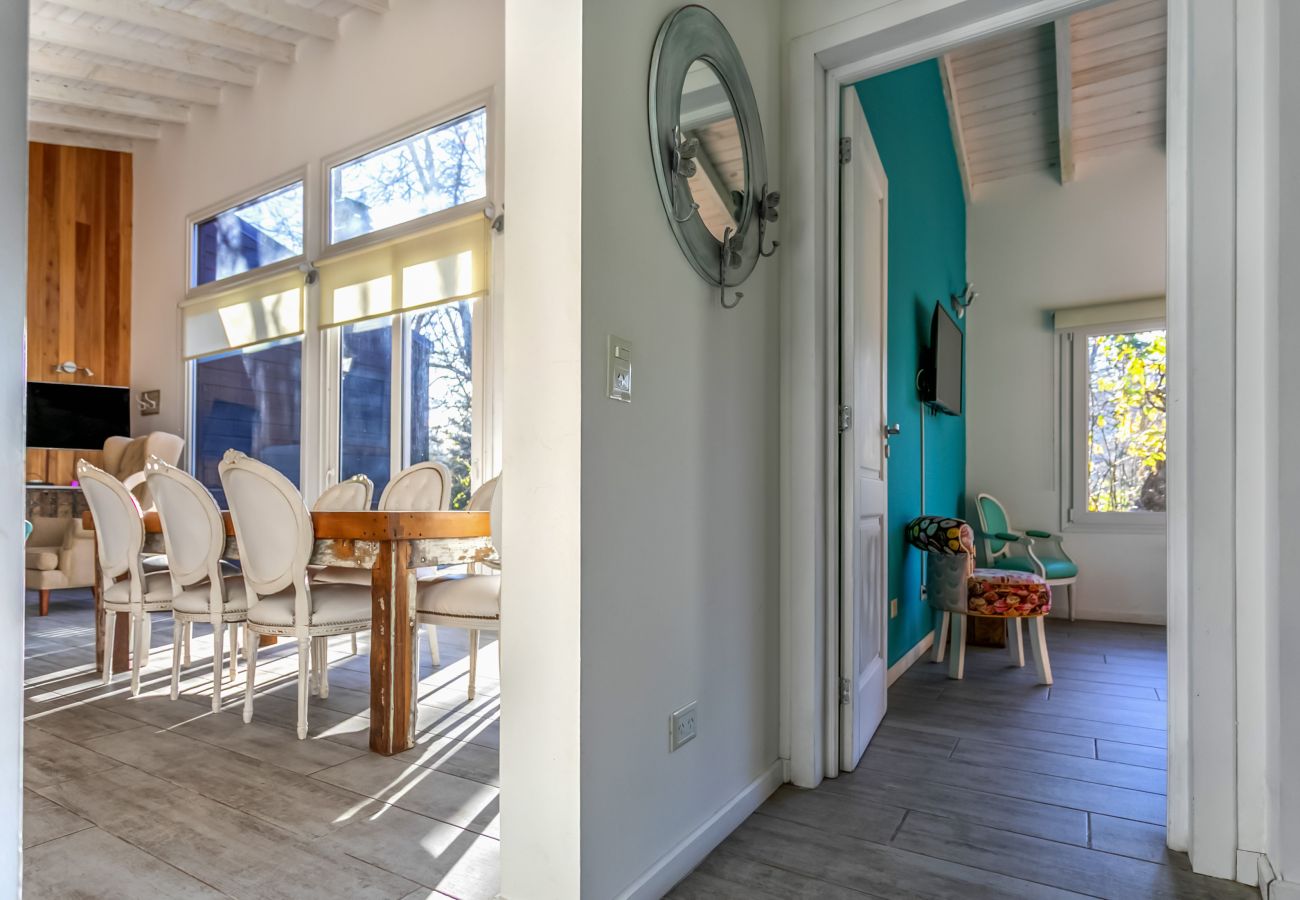 Casa en Villa La Angostura - BOG Nórdica 3 - Casa con vista a la montaña