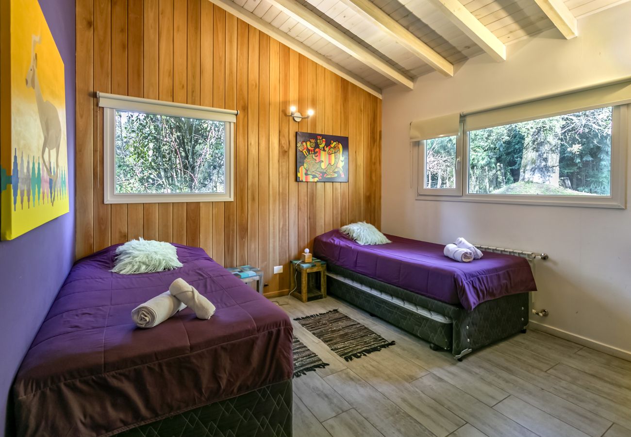 Casa en Villa La Angostura - BOG Nórdica 3 - Casa con vista a la montaña