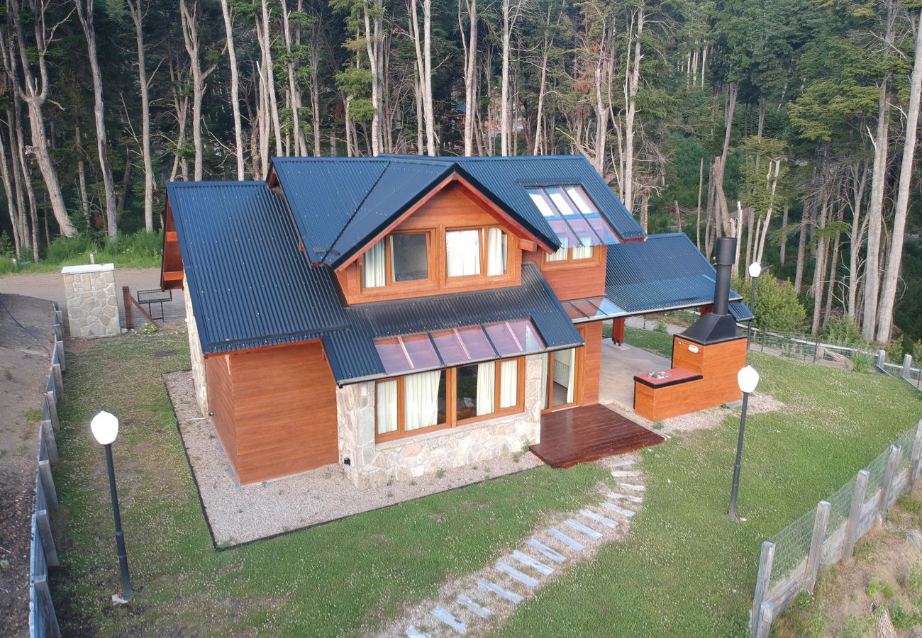 Casa en Villa La Angostura - BOG Langreo 1 - Casa con vista al bosque