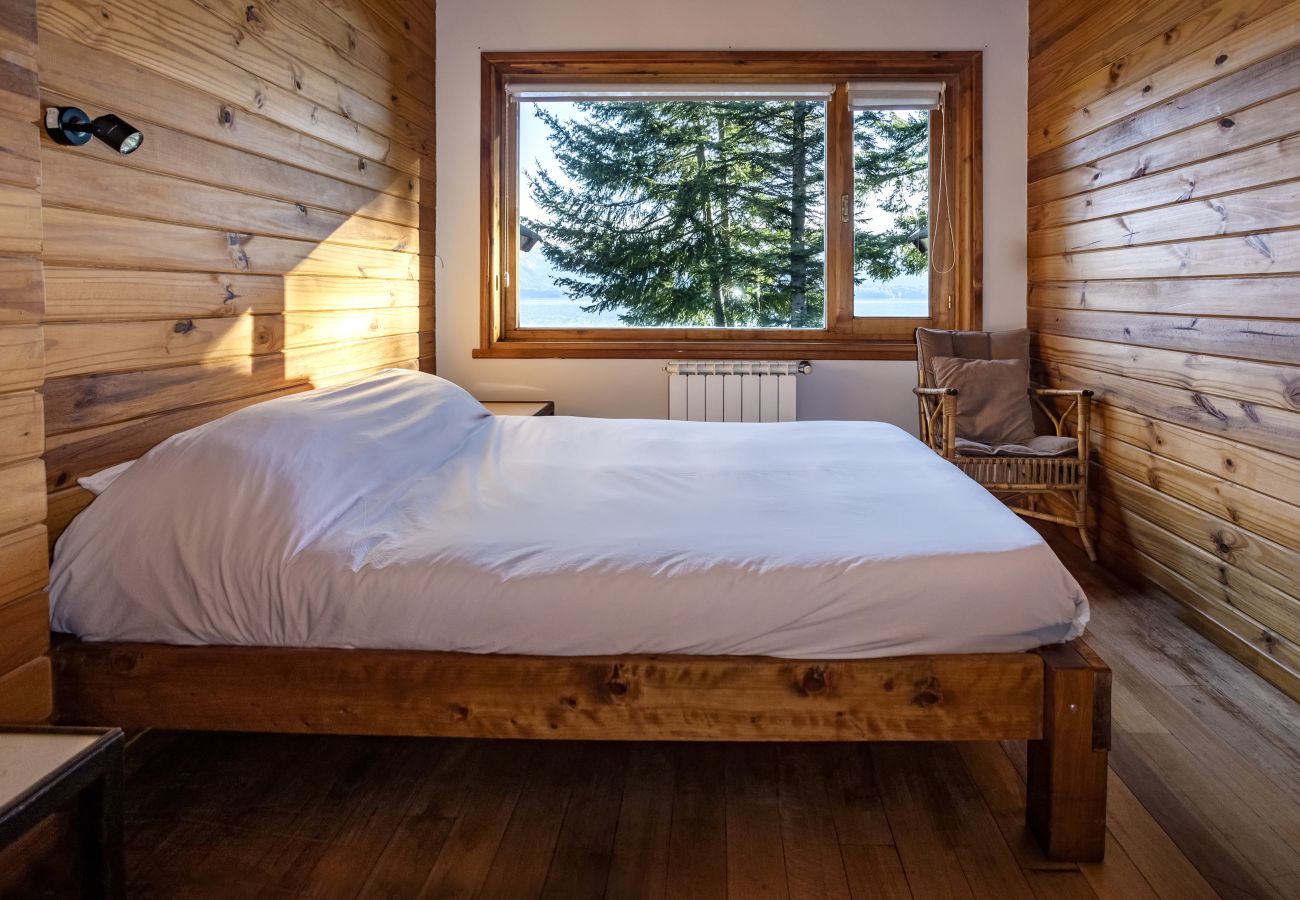 Casa en Villa La Angostura - Inalafquen | Casa en la Playa en Villa La Angostura