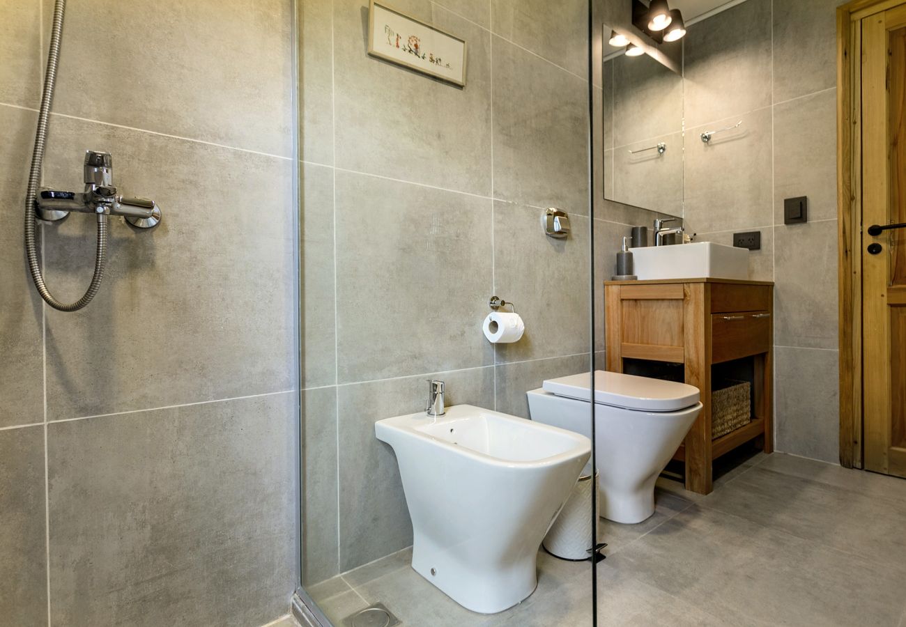 Casa en Villa La Angostura - Cherry House 2 | Casa Moderna en la Naturaleza