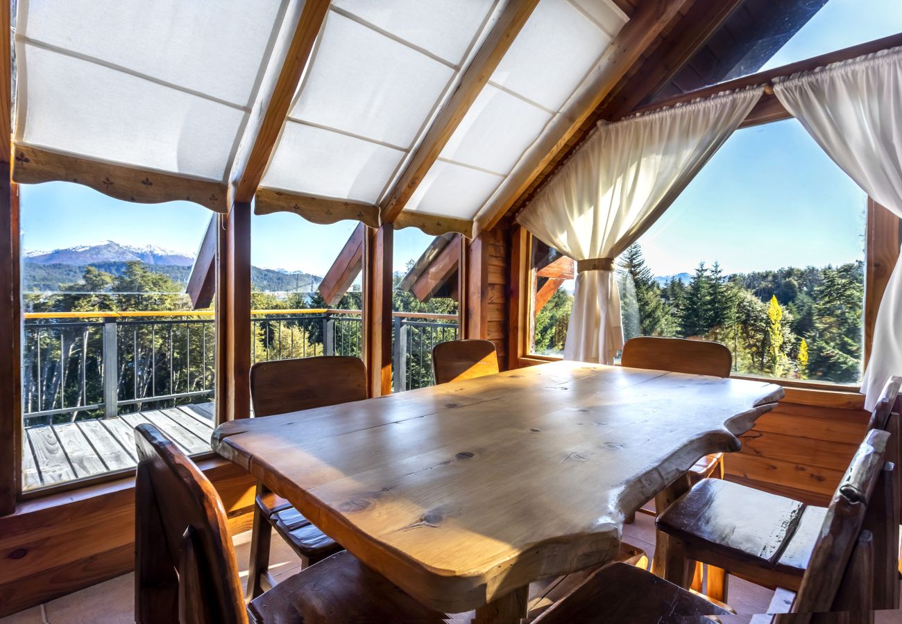 Cabaña en Villa La Angostura - Puesta del Sol 2 | Cabaña con vista al Lago