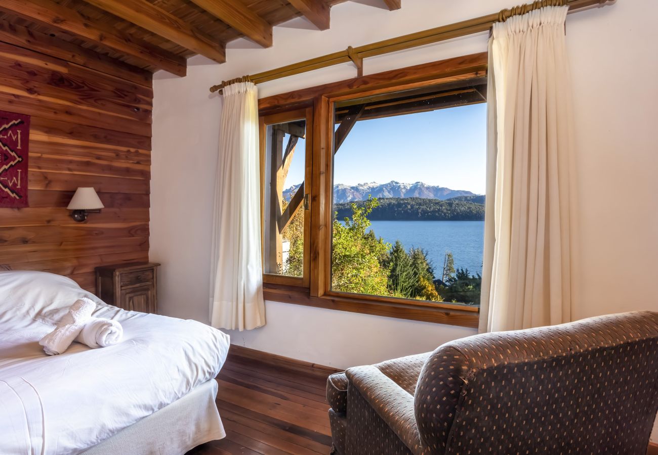 Cabaña en Villa La Angostura - Puesta del Sol 2 | Cabaña con vista al Lago