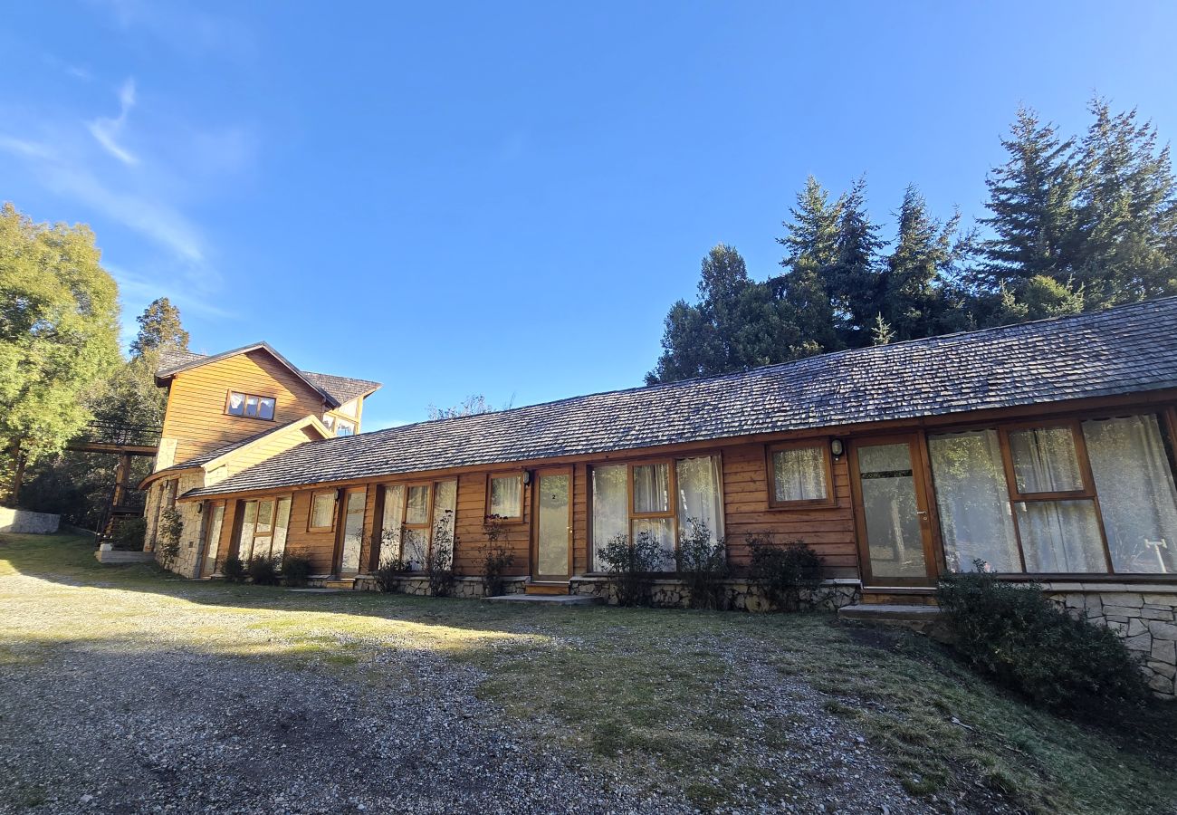 Cabaña en Villa La Angostura - Altos de Antilhue 5 | Apart Hotel con vistas al bosque