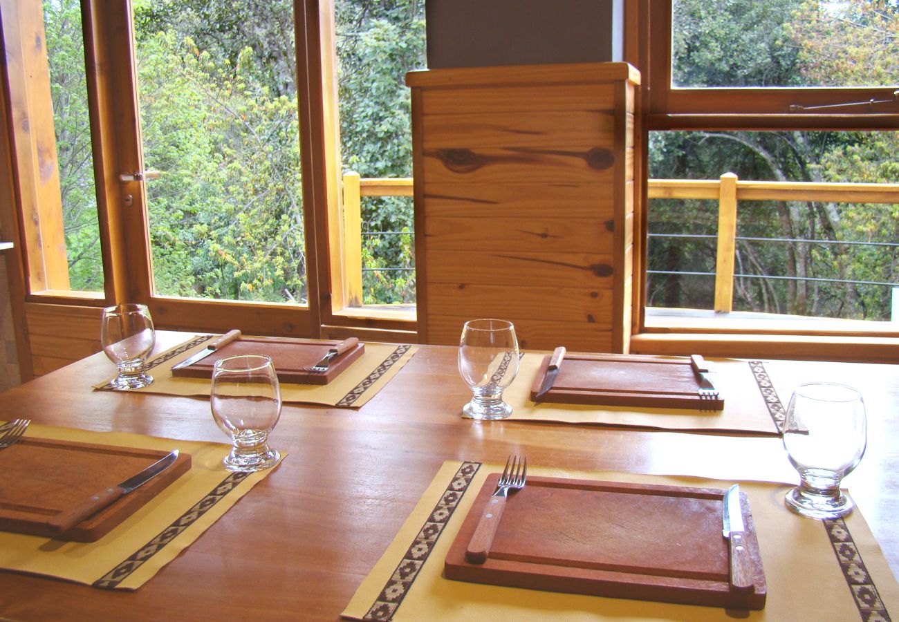 Cabaña en Villa La Angostura - Altos de Antilhue 6 | Apart Hotel con vistas a los cerros