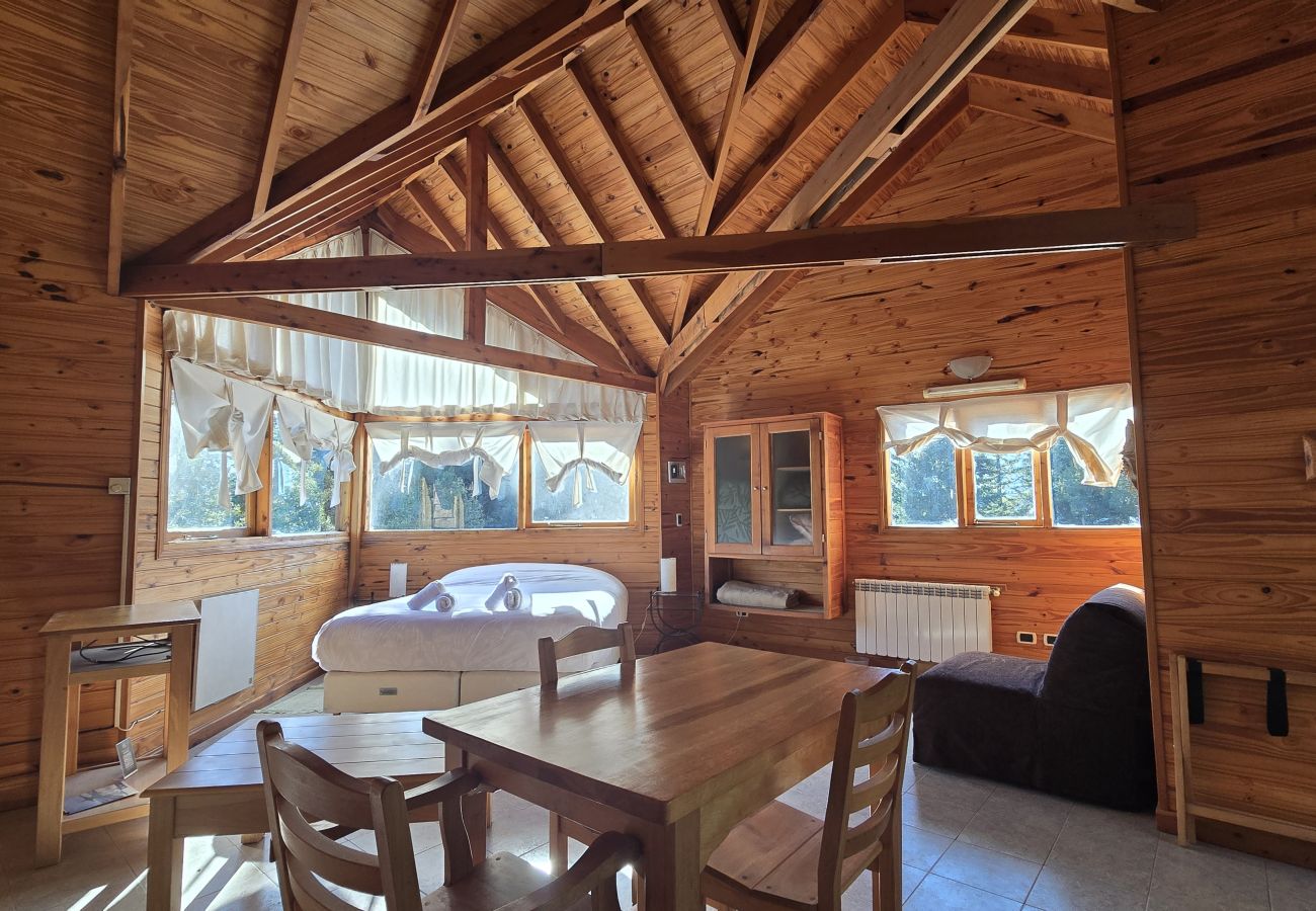Cabaña en Villa La Angostura - Altos de Antilhue 6 | Apart Hotel con vistas al bosque