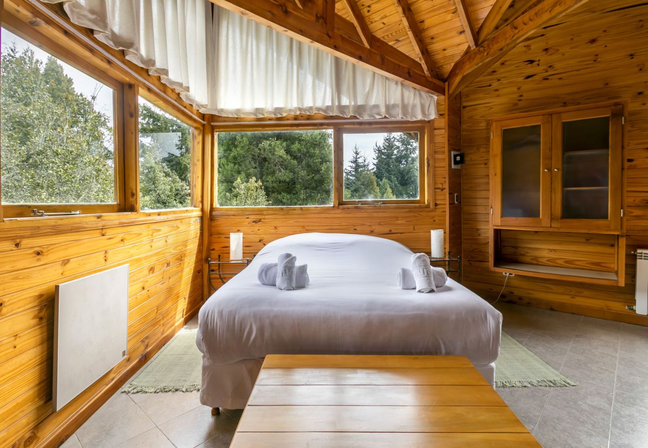 Apartahotel en Villa La Angostura - Altos de Antilhue 6 | Apart Hotel con vistas al bosque