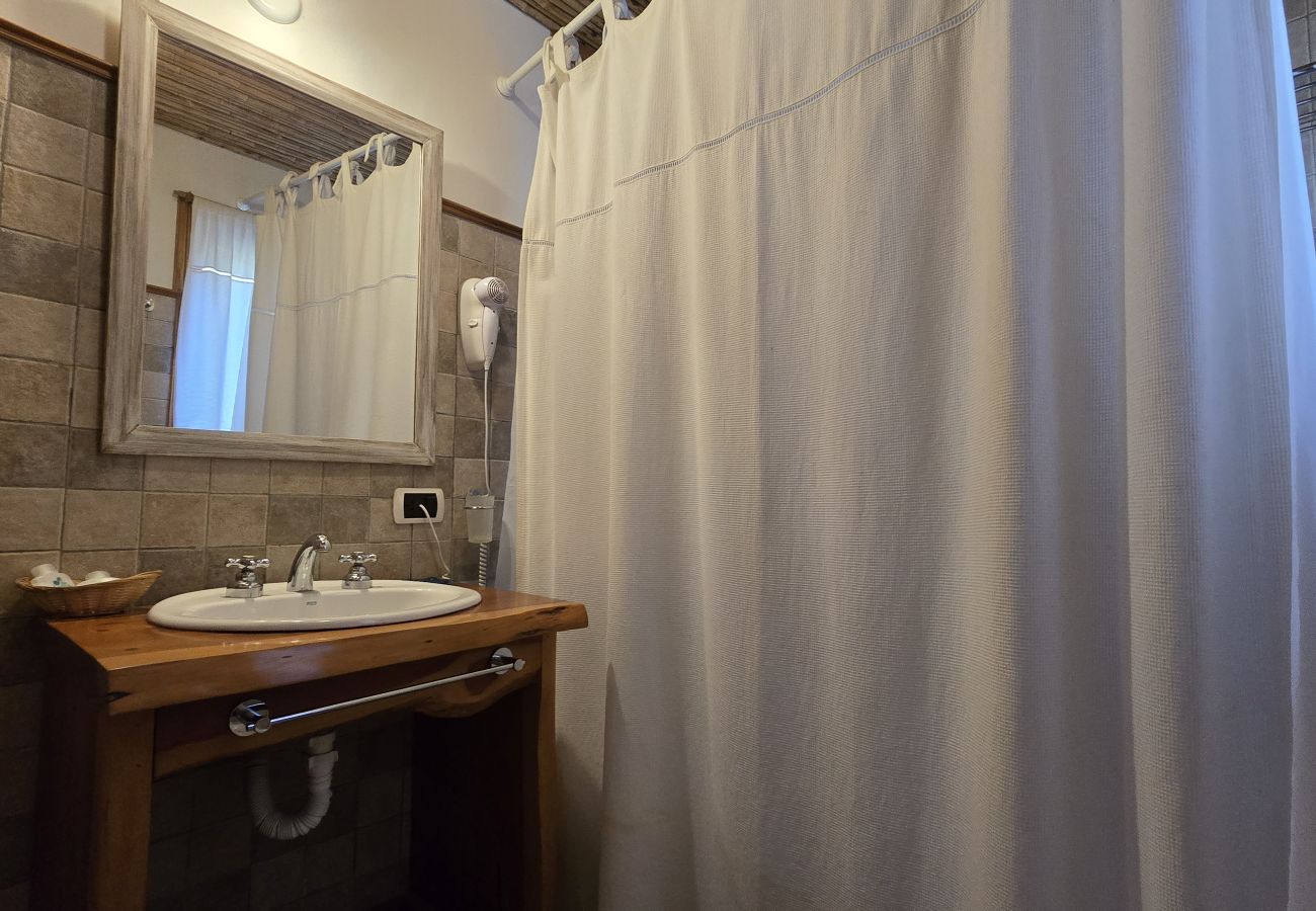 Cabaña en Villa La Angostura - Altos de Antilhue 1 | Apart Hotel con vistas a los cerros