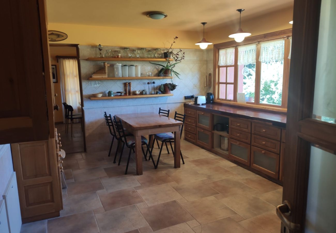 Chalet en San Carlos de Bariloche - BOG - Casona de Montaña en Bariloche