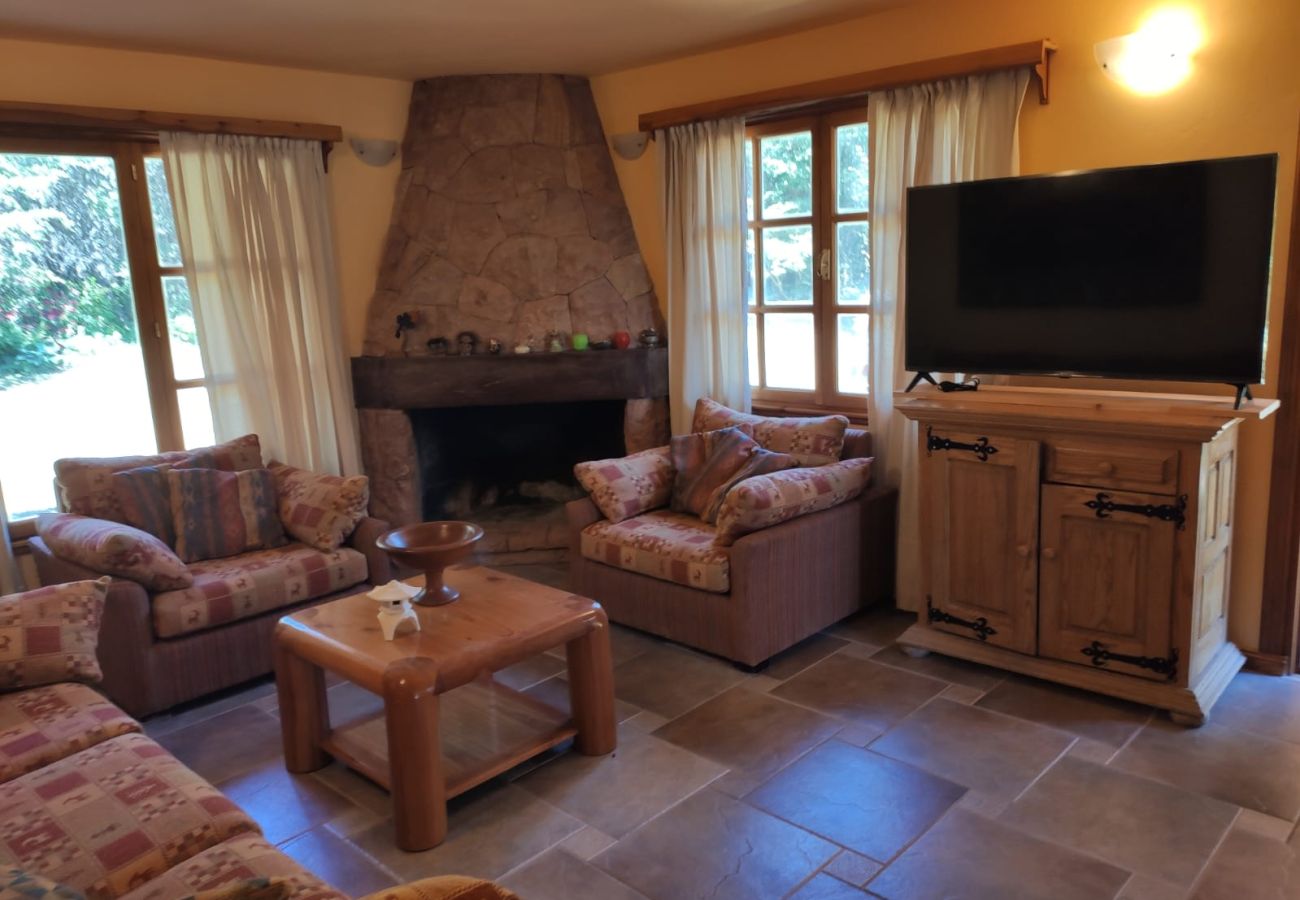 Chalet en San Carlos de Bariloche - BOG - Casona de Montaña en Bariloche