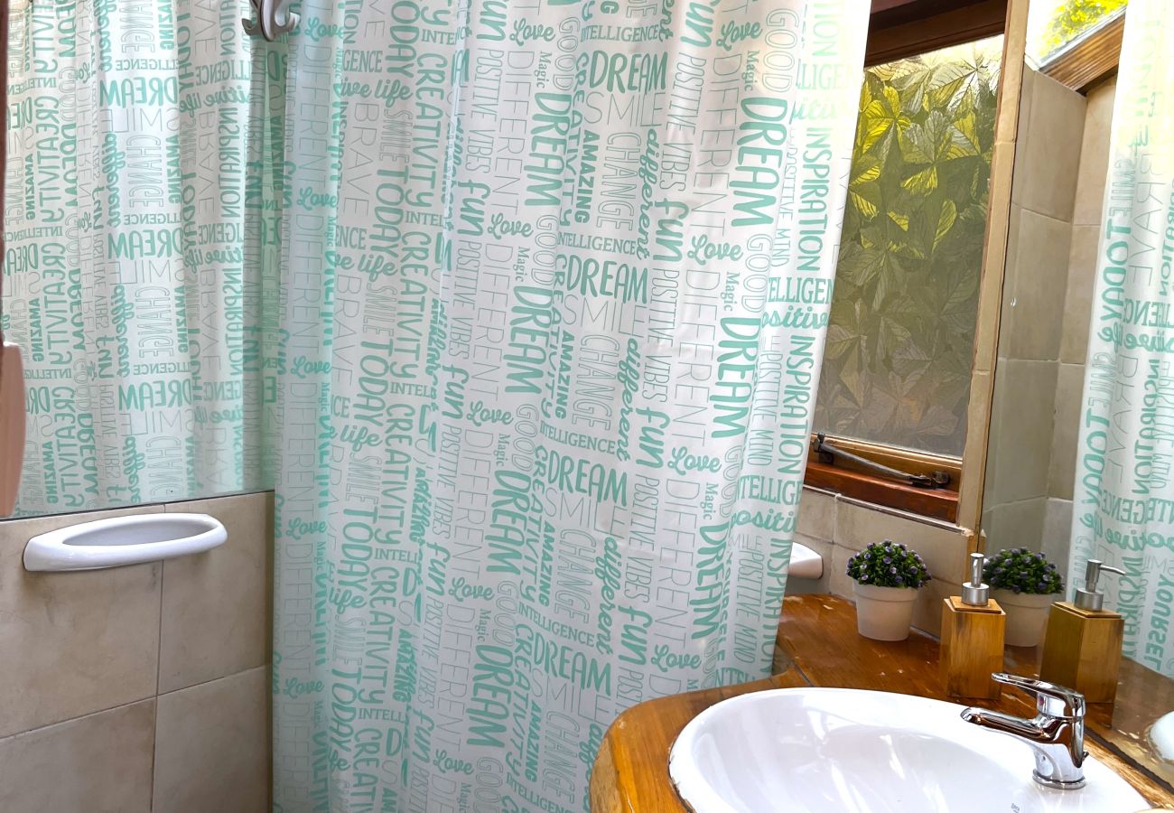 Cabaña en Villa La Angostura - Rumel 2 - Cabaña en el bosque 