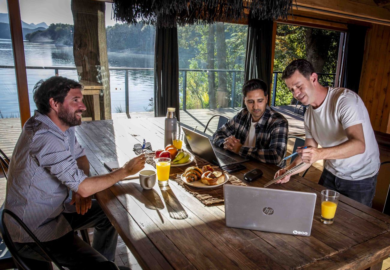Casa en Villa La Angostura - Casa de troncos