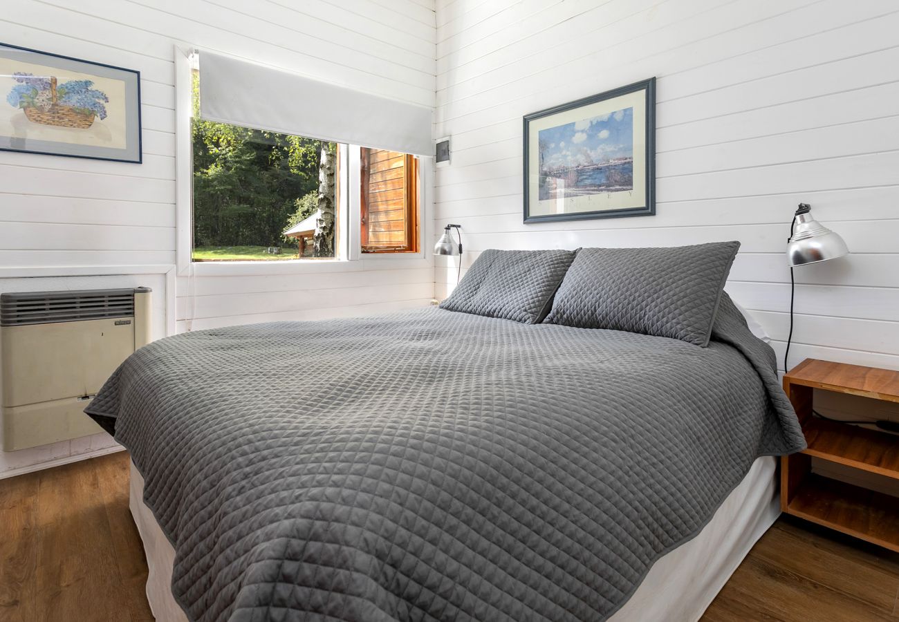 House in Villa La Angostura - Costa de Rio - Casa familiar con parque y piscina