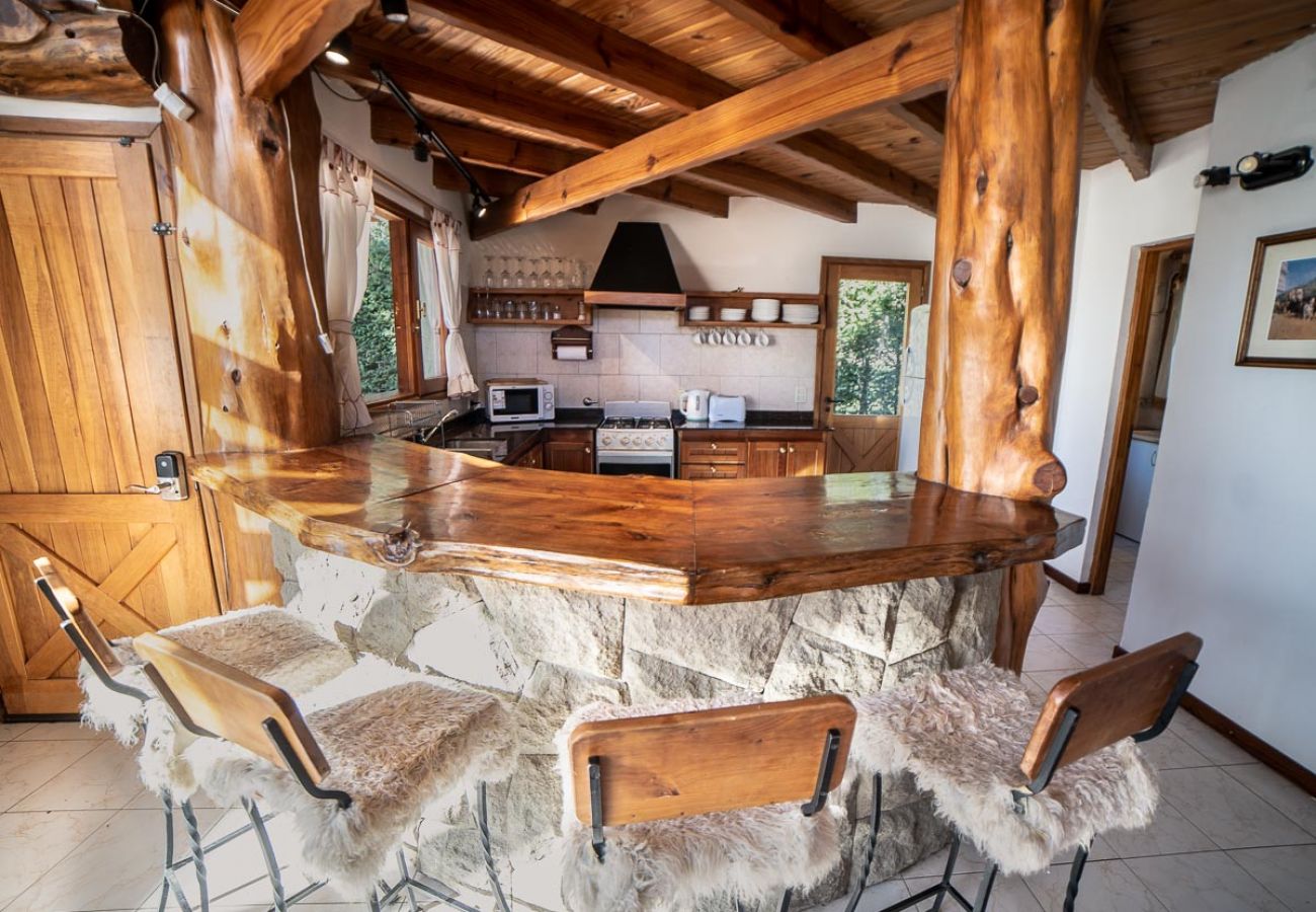 House in Villa La Angostura - Casa Glorieta - amplia y luminosa