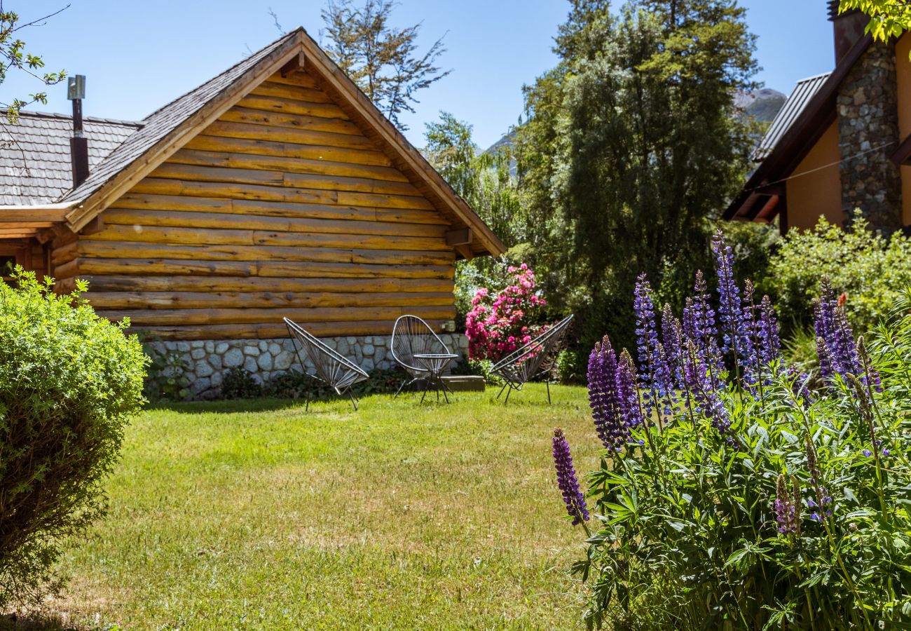 House in Villa La Angostura - Jardín de Flores