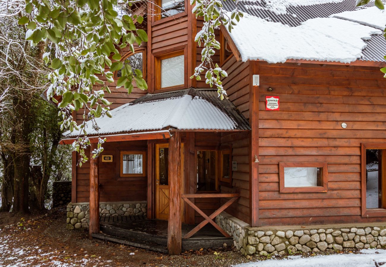 Bungalow in Villa La Angostura - Torres del bayo 1