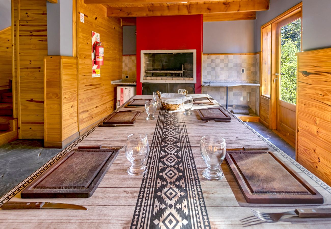 Aparthotel in Villa La Angostura - Altos de Antilhue 4 | Apart Hotel con vistas al bosque