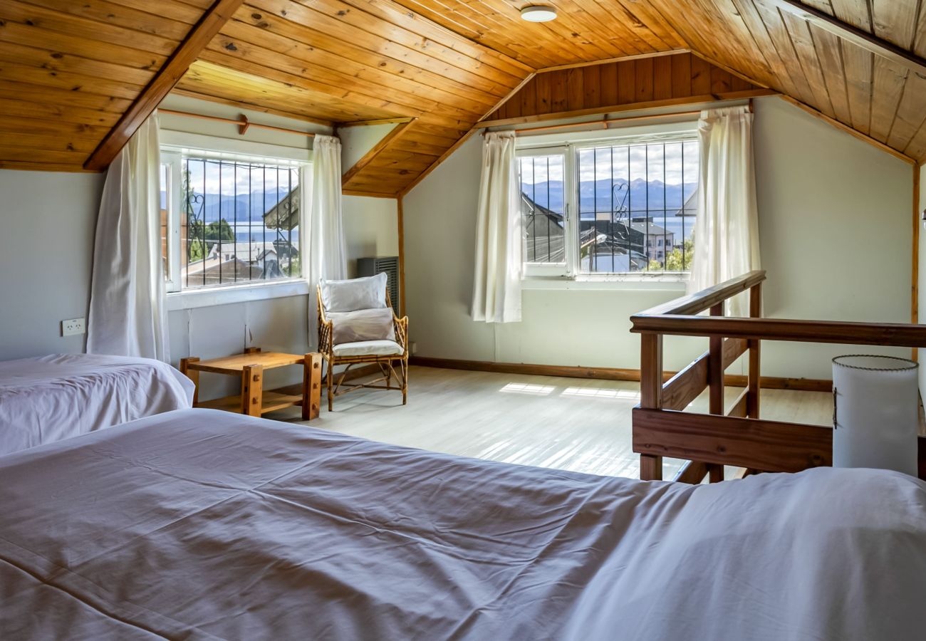 Cabin in San Carlos de Bariloche - BOG Cabaña Milo