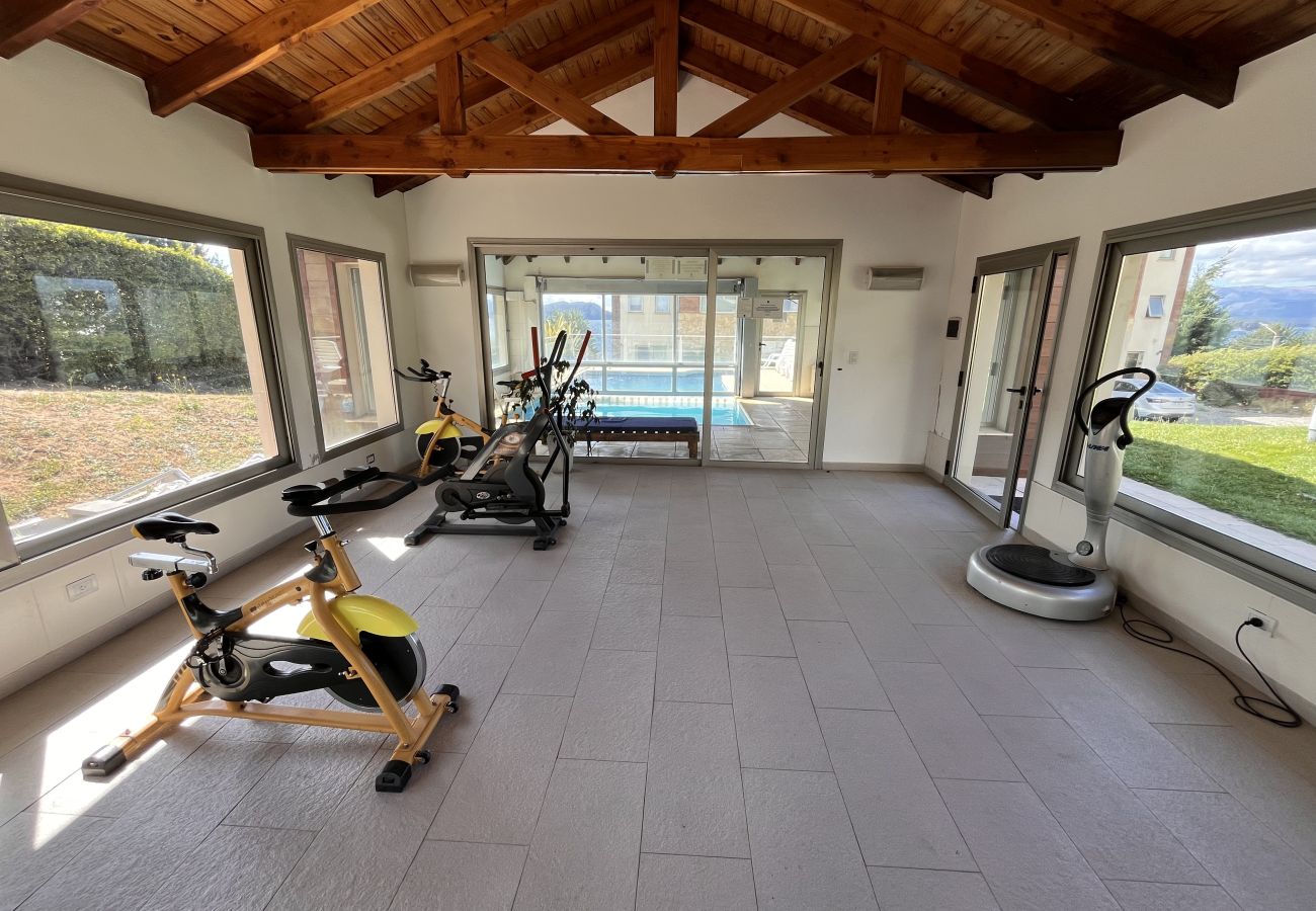 Apartment in San Carlos de Bariloche - Quintaluna Frente al Lago | Pileta y Vista