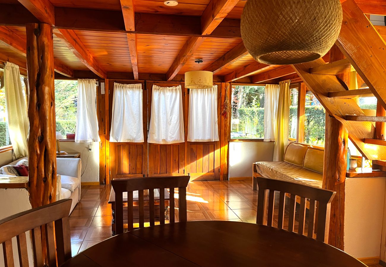 Cabin in Villa La Angostura - Rumel 2 - Cabaña en el bosque 