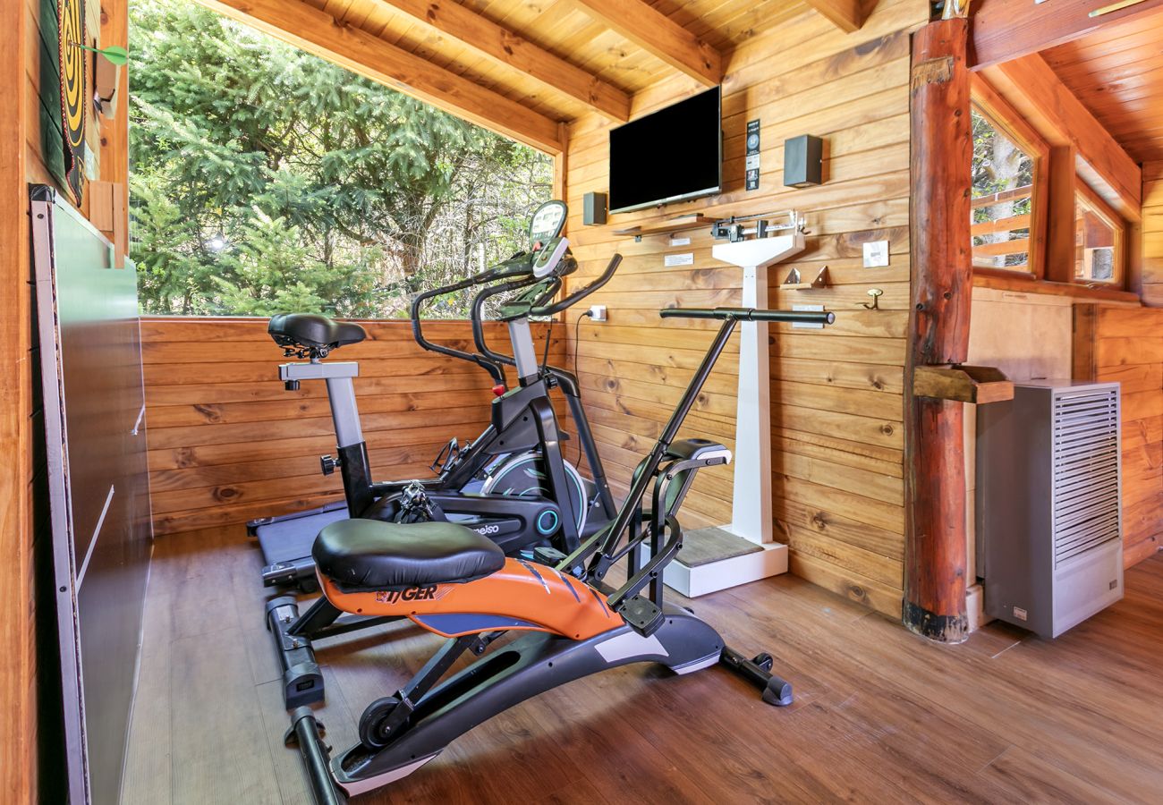 Casa em Villa La Angostura - Costa de Rio - Casa familiar con parque y piscina