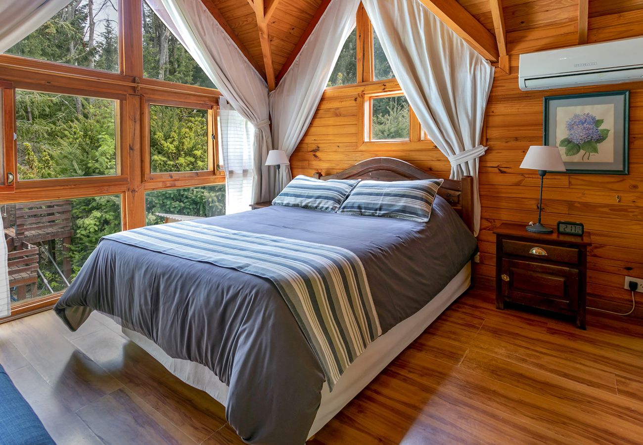 Casa em Villa La Angostura - Costa de Rio - Casa familiar con parque y piscina