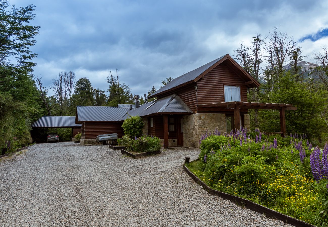 Bungalow em Villa La Angostura - Cabaña Ocrehue 3