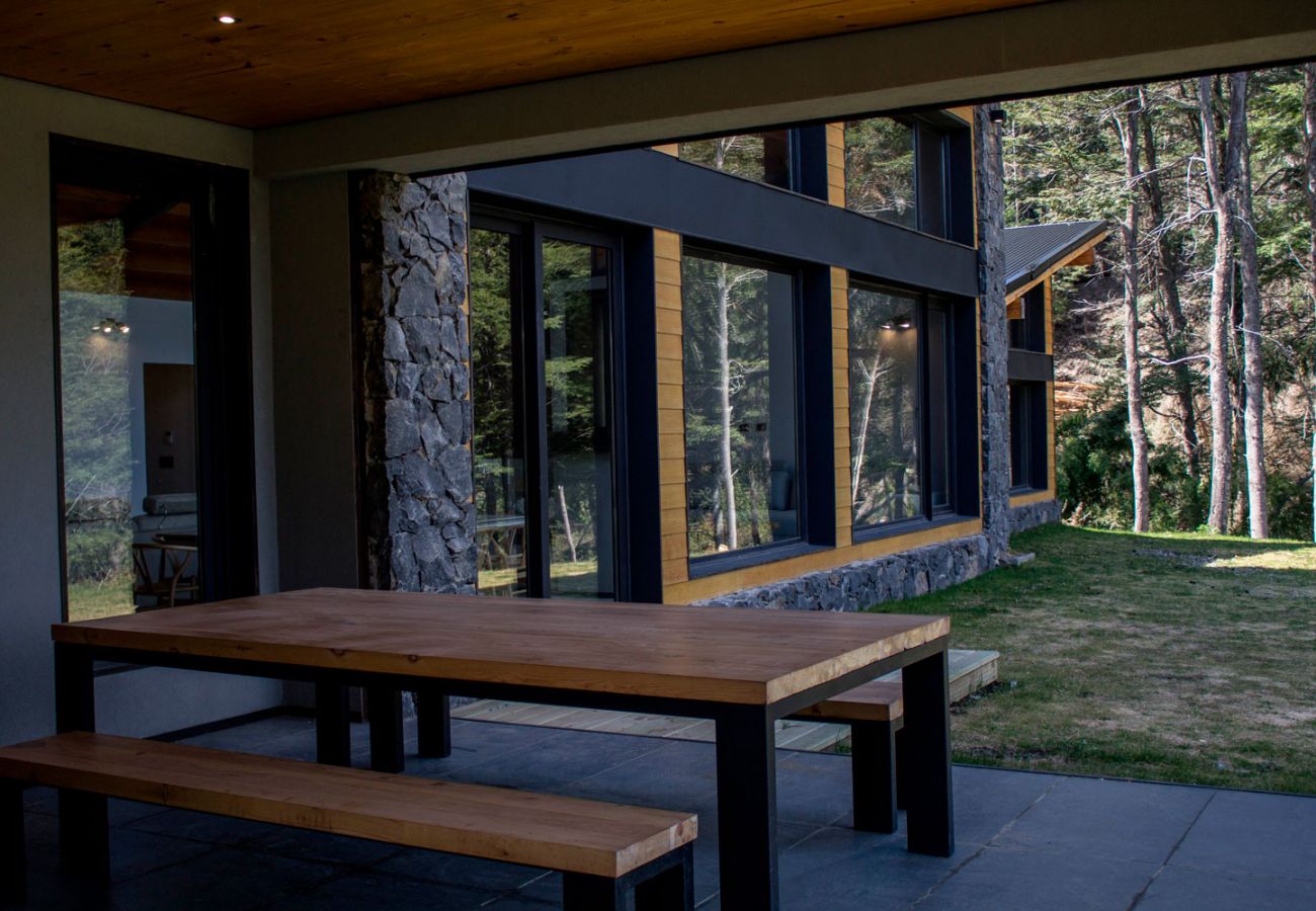 Casa em Villa La Angostura - BOG JPG - Casa con vista al lago