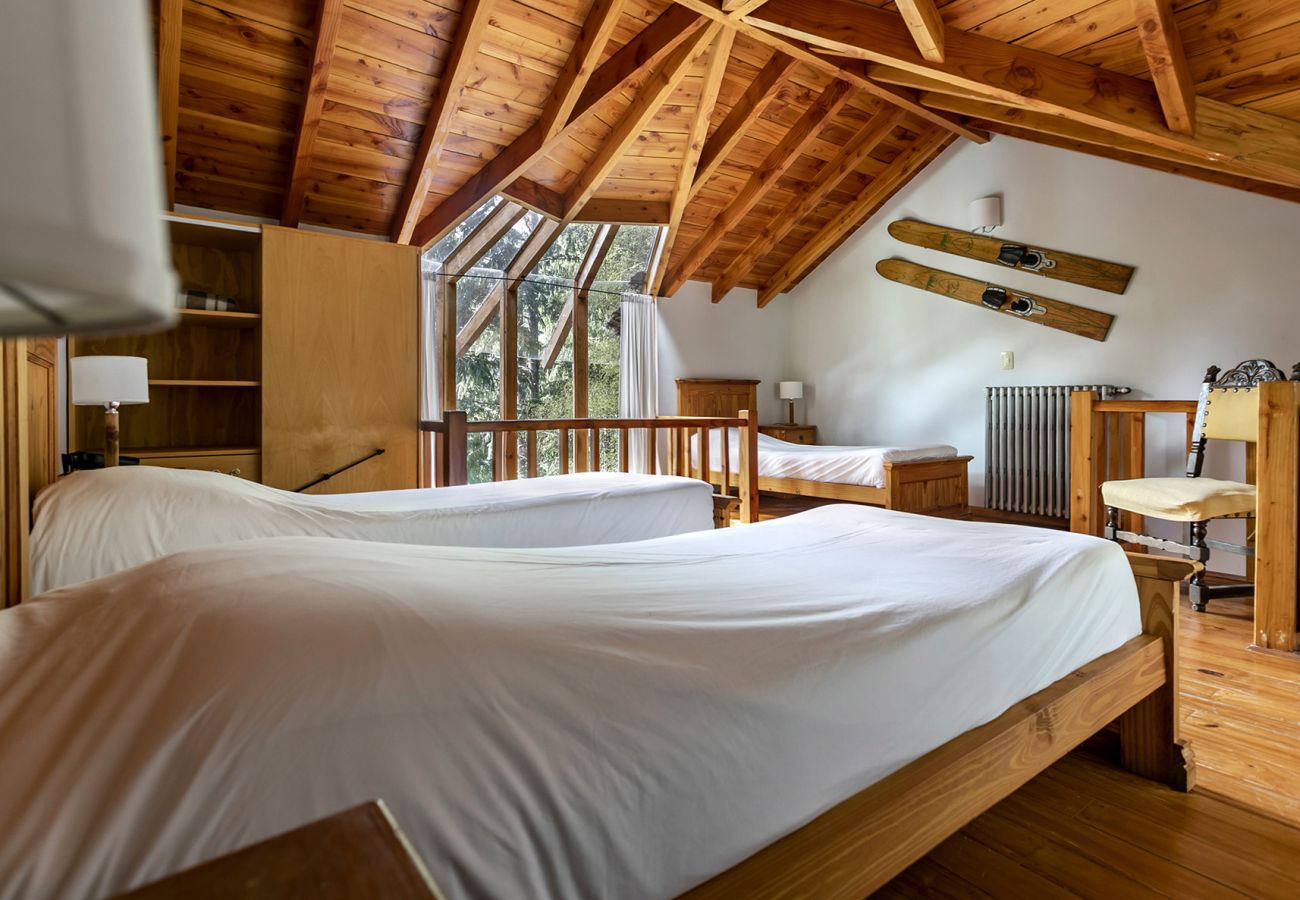 Cabana em Villa La Angostura - Le Pommier 2 | Cabañas frente al Lago y con Pileta Climatizada