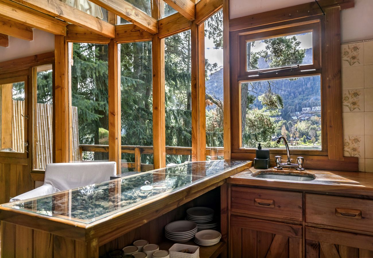 Cabana em Villa La Angostura - Le Pommier 2 | Cabañas frente al Lago y con Pileta Climatizada