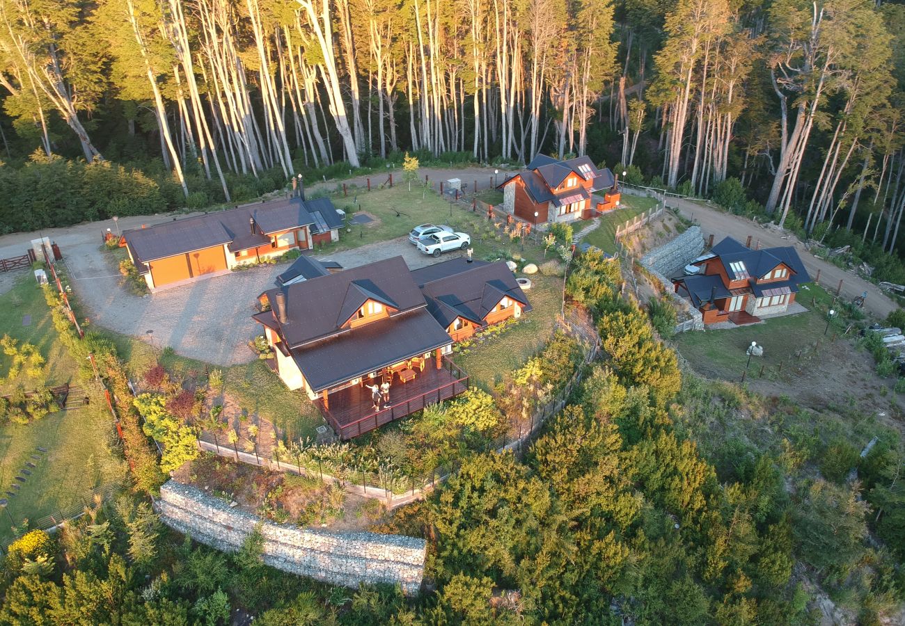 Casa em Villa La Angostura - BOG Langreo 2 - Casa con vista al bosque