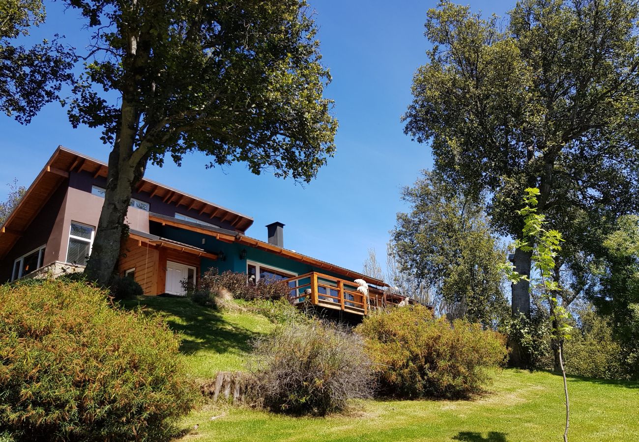 Casa em Villa La Angostura - Loma del Sol 