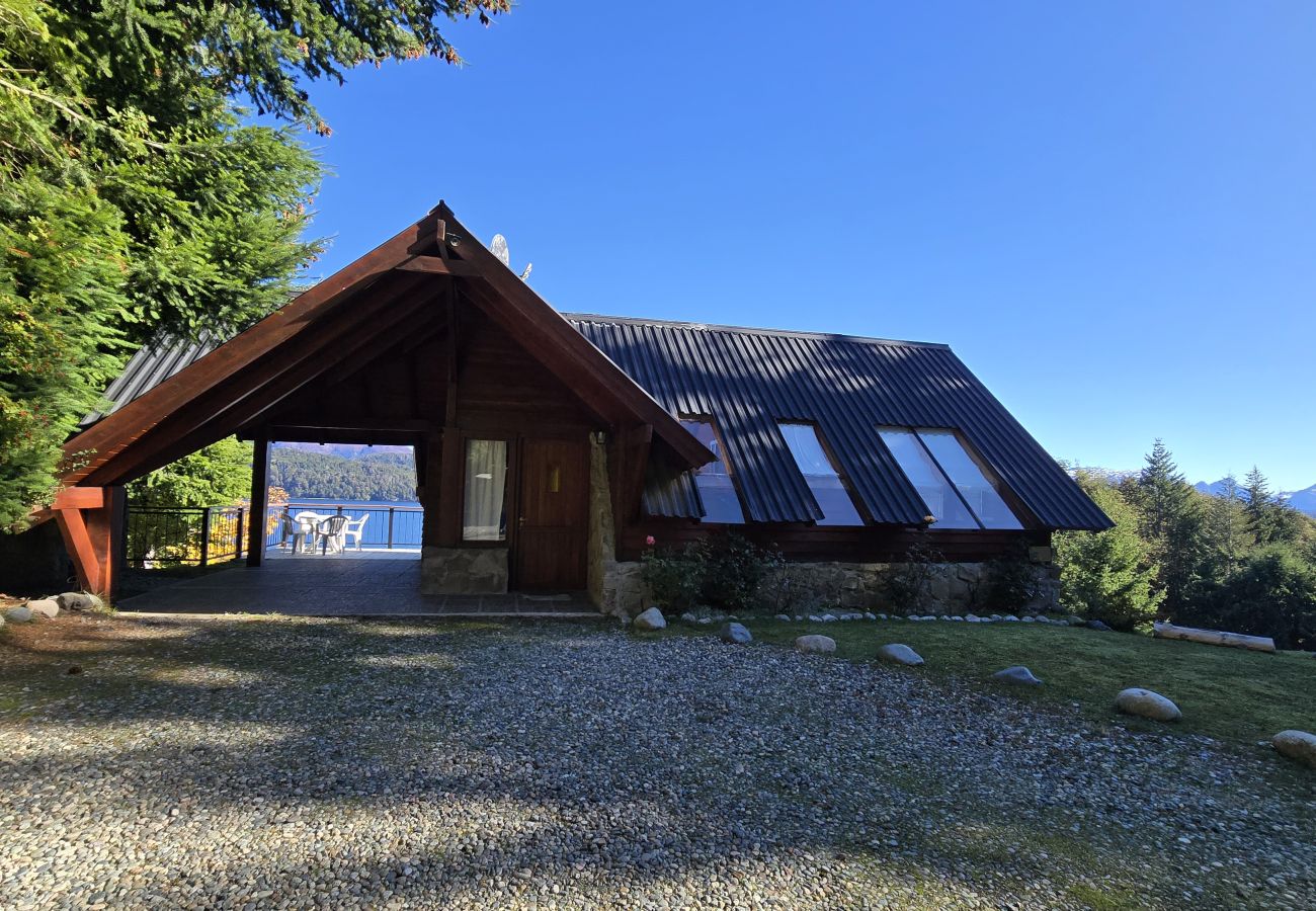 Cabana em Villa La Angostura - Puesta del Sol 2 | Cabaña con vista al Lago
