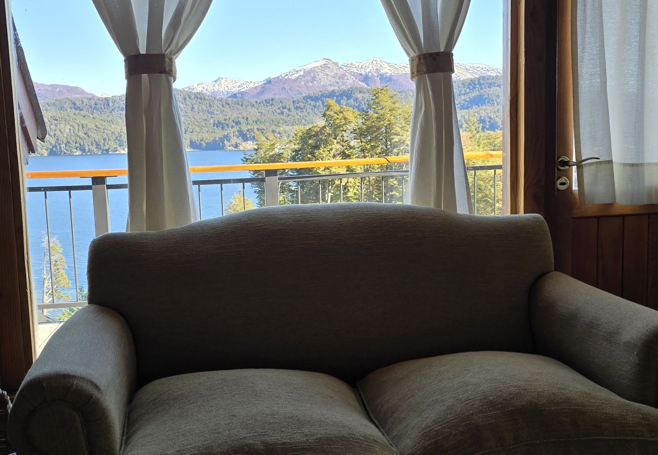Cabana em Villa La Angostura - Puesta del Sol 2 | Cabaña con vista al Lago