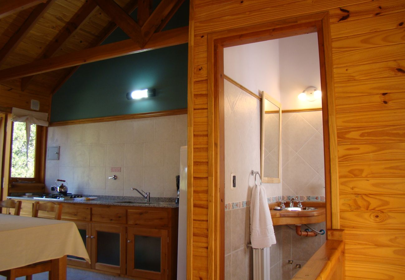 Cabana em Villa La Angostura - Altos de Antilhue 4 | Apart Hotel con vistas a los cerros