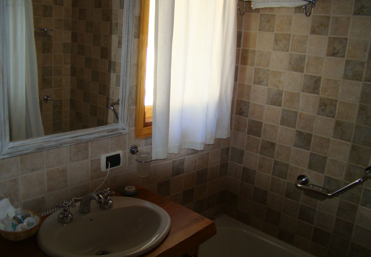 Cabana em Villa La Angostura - Altos de Antilhue 4 | Apart Hotel con vistas a los cerros