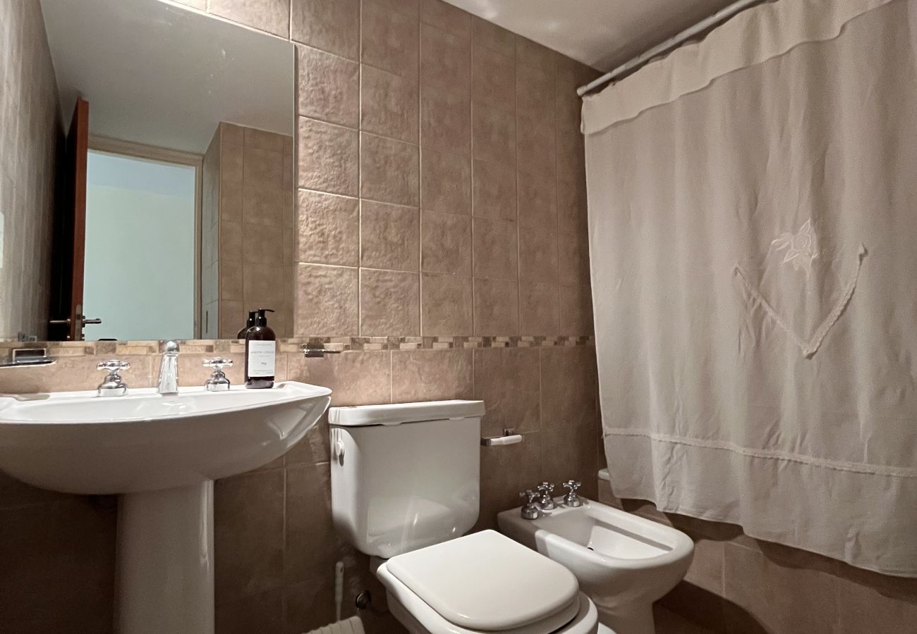 Apartamento em San Carlos de Bariloche - Salta Lake View | Departamento con vista al lago