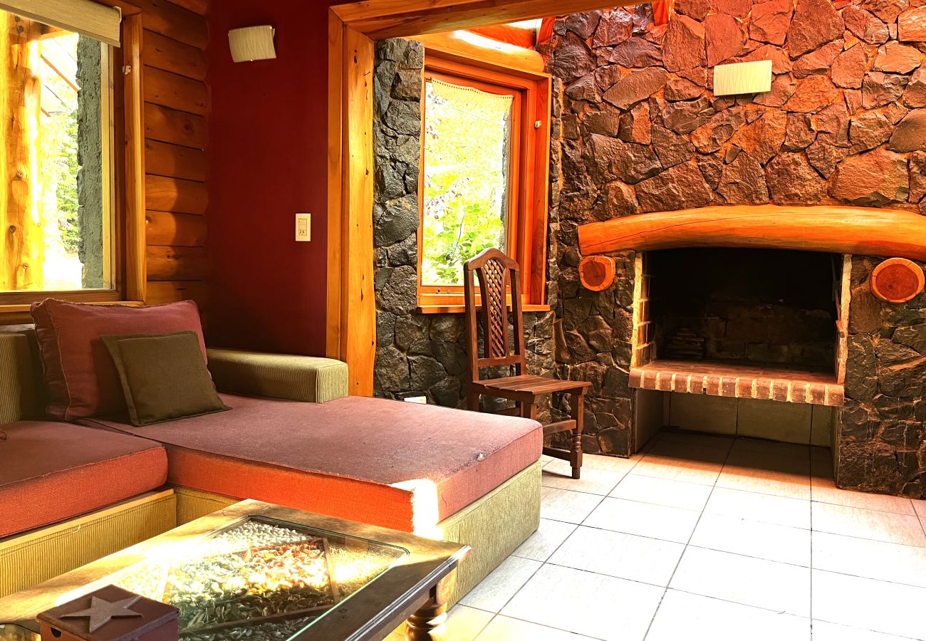 Cabana em Villa La Angostura - Rumel 1 - Cabaña en el bosque a metros del río Bonito 