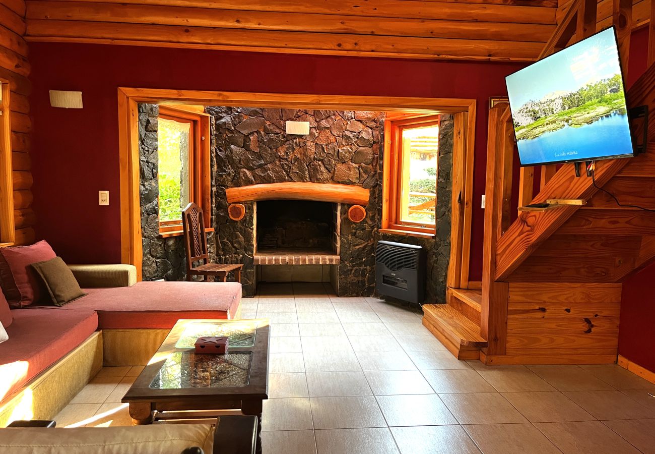 Cabana em Villa La Angostura - Rumel 1 - Cabaña en el bosque a metros del río Bonito 