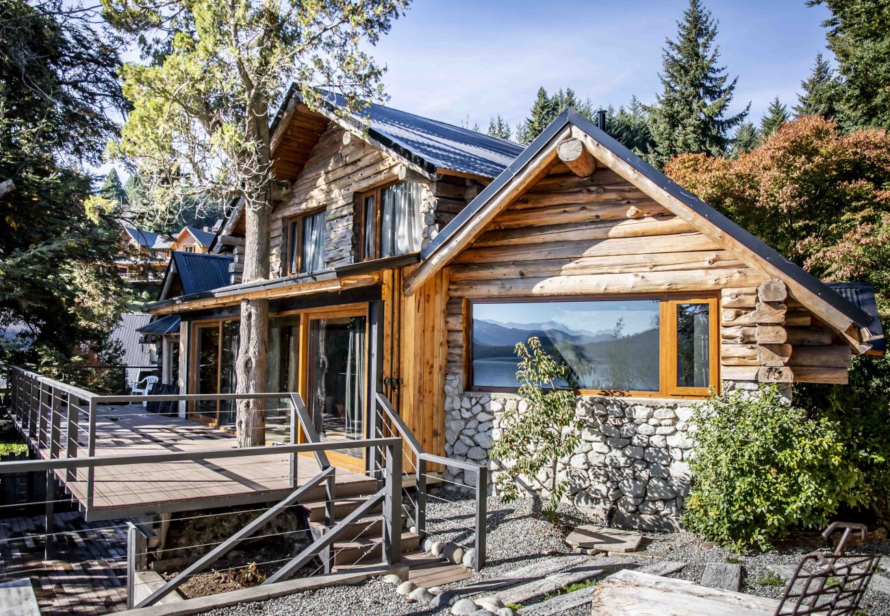 Casa em Villa La Angostura - Casa de troncos